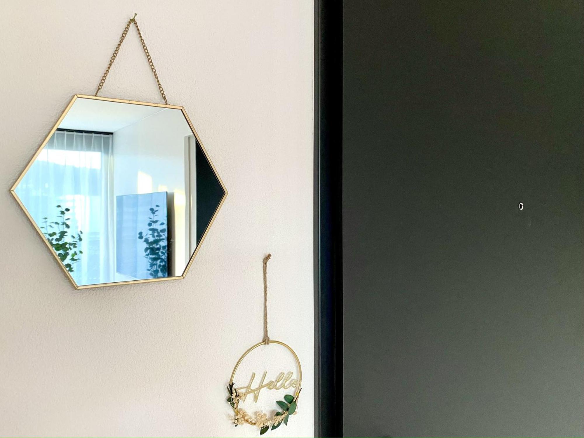 Glad Spot: Zurich - Central - Design - Netflix エクステリア 写真